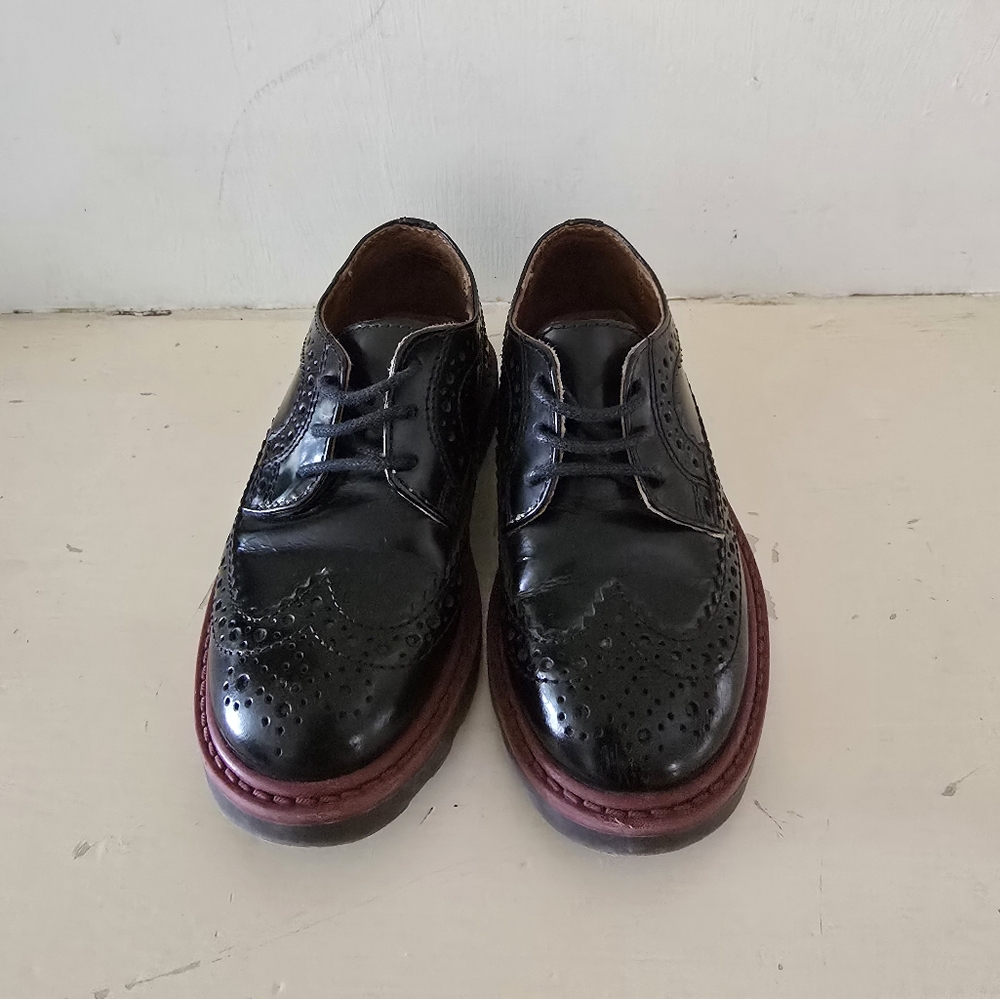 Paul Smith Junior Black Black Patent Leather Oxfords Dress Shoes.